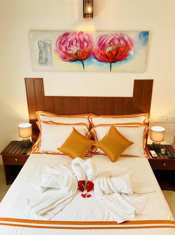 Ceylon Pearlwing Resort Negombo Exterior photo